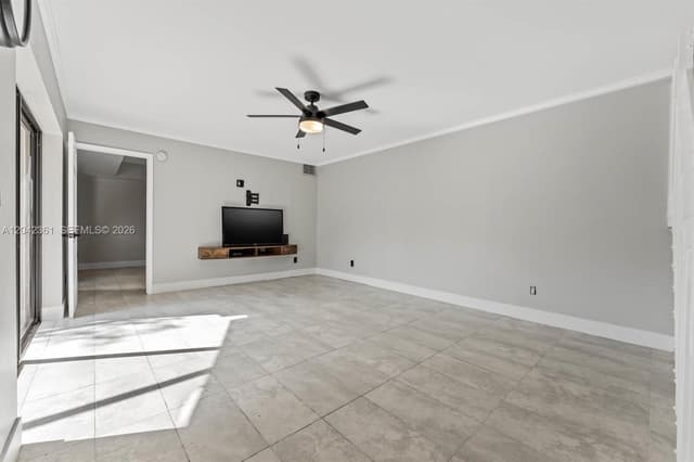 11867 SW 13th Ct, Davie FL 33325 - Davie, FL - Photo 4