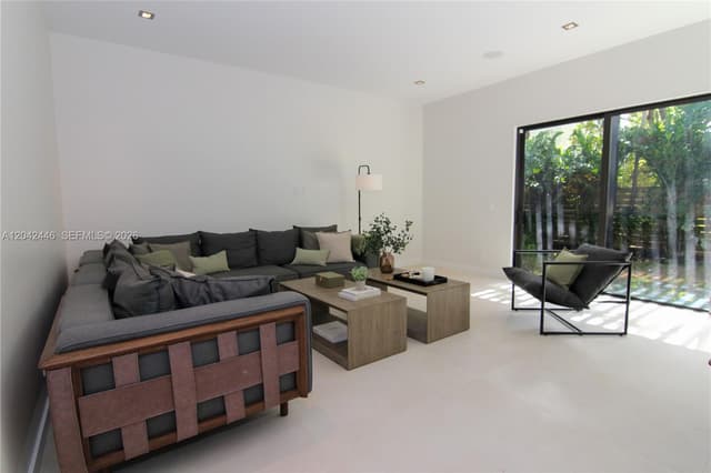 3540 Oak Ave, Miami FL 33133 - Miami, FL - Photo 7