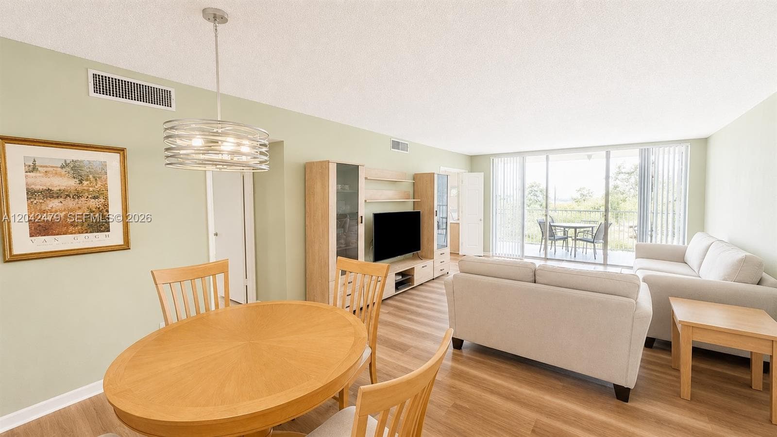 2671 S Course Dr # 208, Pompano Beach FL 33069
