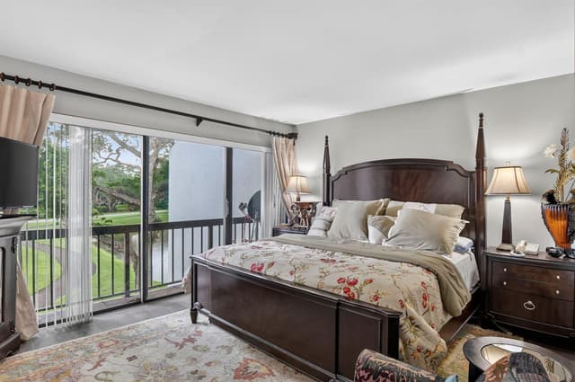 2805 Bridgewood Drive, Boca Raton FL 33434 - Boca Raton, FL - Photo 4