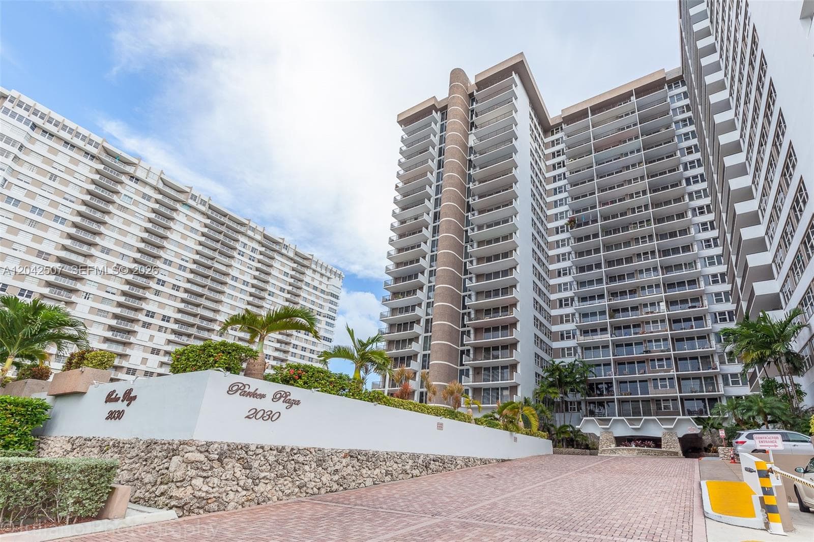 2030 S Ocean Dr # 412, Hallandale Beach FL 33009