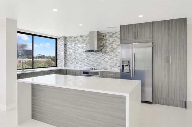 1500 Presidential Way # 404, West Palm Beach FL 33401 - West Palm Beach, FL - Photo 2