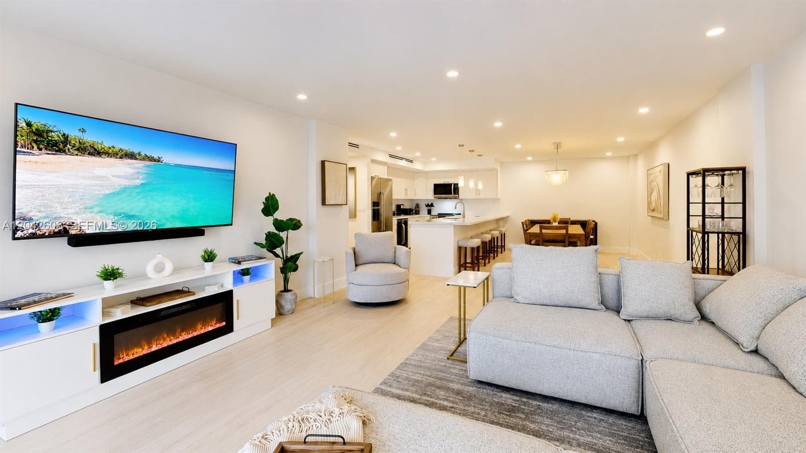 177 Ocean Lane Dr # 213, Key Biscayne FL 33149 - Key Biscayne, FL - Photo 1