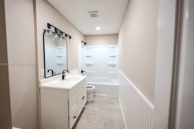 7501 Kimberly Blvd # 116, North Lauderdale FL 33068 - North Lauderdale, FL - Photo 6