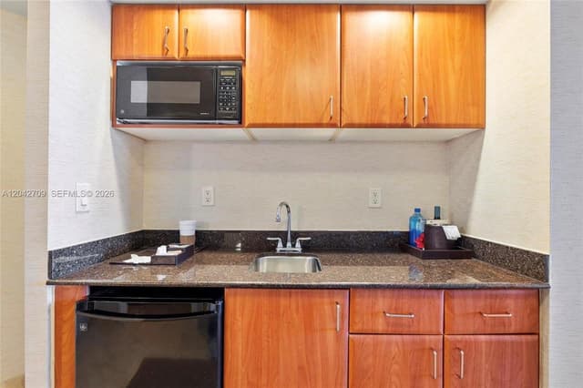 18001 Collins Ave # 1702, Sunny Isles Beach FL 33160 - Sunny Isles Beach, FL - Photo 7