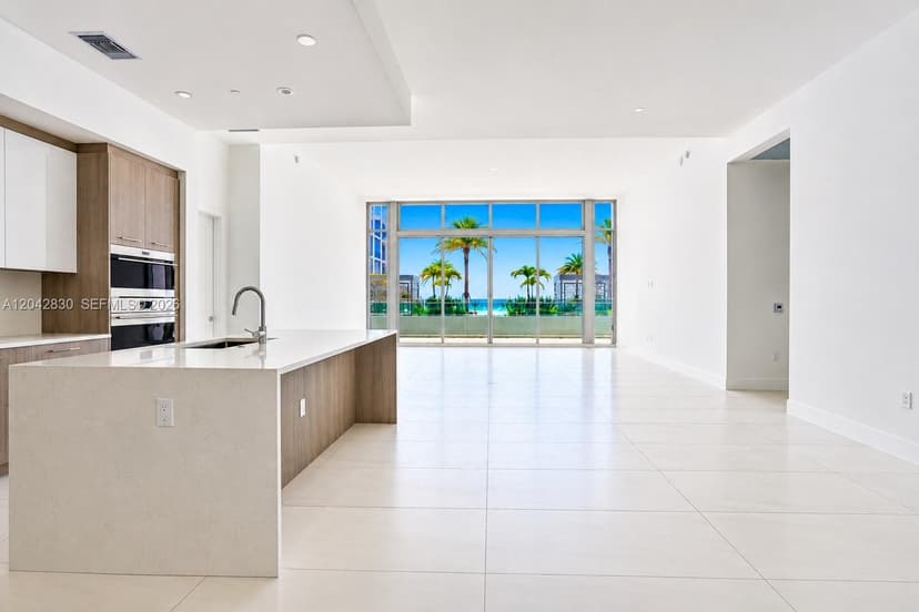 153 N Seabreeze Blvd # 401, Fort Lauderdale FL 33304