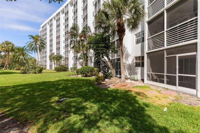 2731 NE 14th St Causeway # 121, Pompano Beach FL 33062 - Pompano Beach, FL - Photo 7