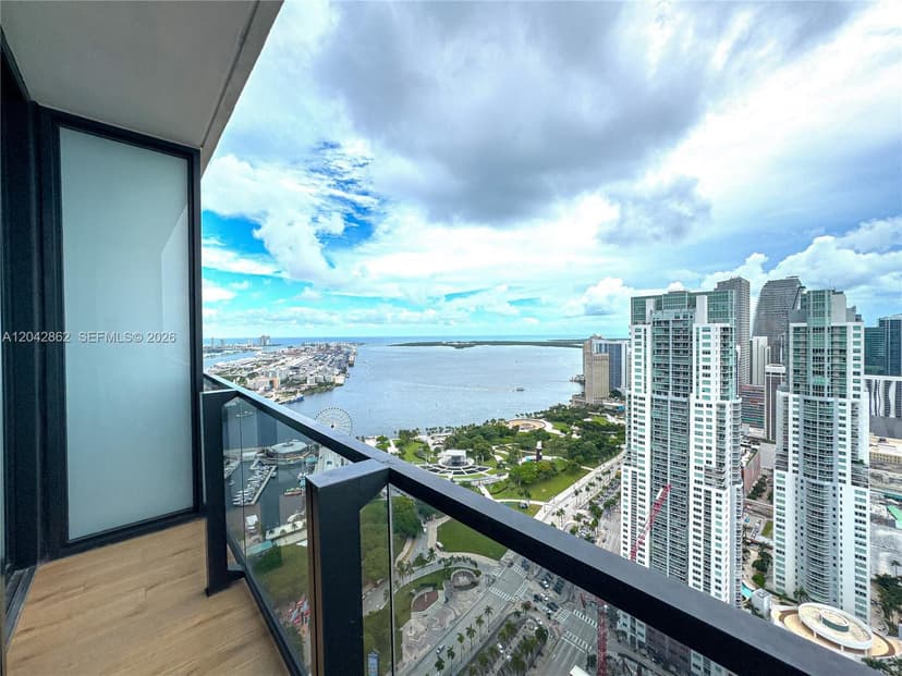 398 NE 5th St # 4316, Miami FL 33132