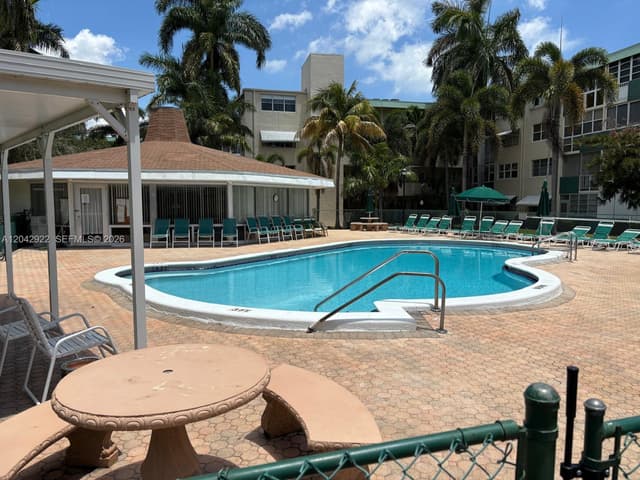 1333 E Hallandale Beach Blvd # 134, Hallandale Beach FL 33009 - Hallandale Beach, FL - Photo 2