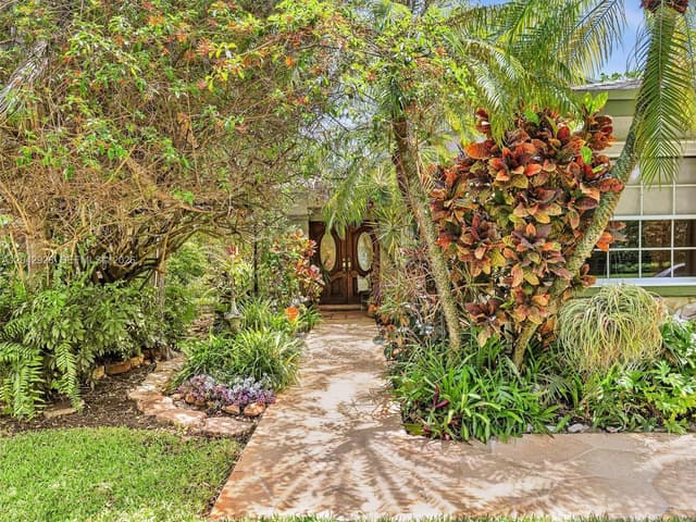 15045 SW 138th Pl, Miami FL 33186 - Miami, FL - Photo 2