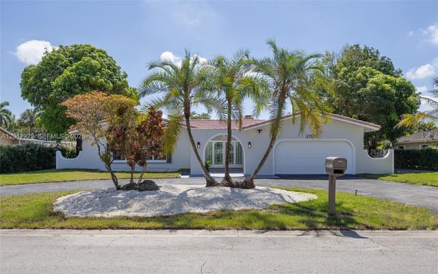 2757 NW 116th Ter, Coral Springs FL 33065 - Coral Springs, FL - Photo 3