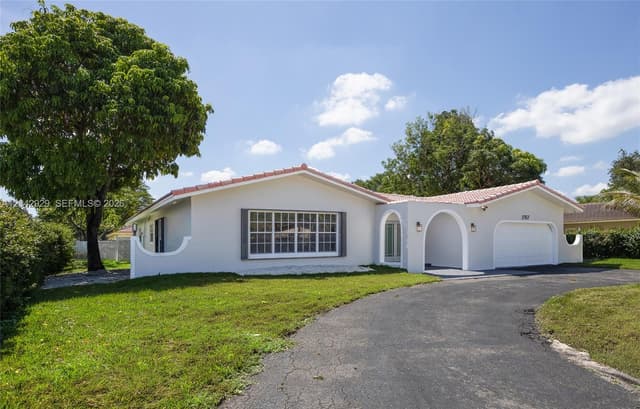 2757 NW 116th Ter, Coral Springs FL 33065 - Coral Springs, FL - Photo 5