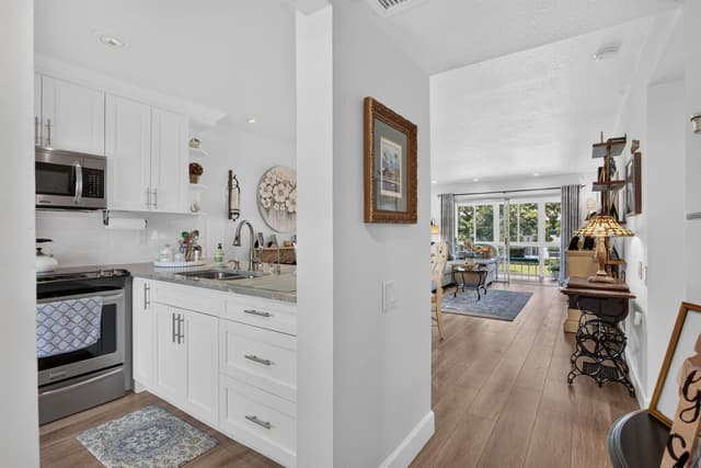1211 Bahama Bend # F2, Coconut Creek FL 33066 - Coconut Creek, FL - Photo 6