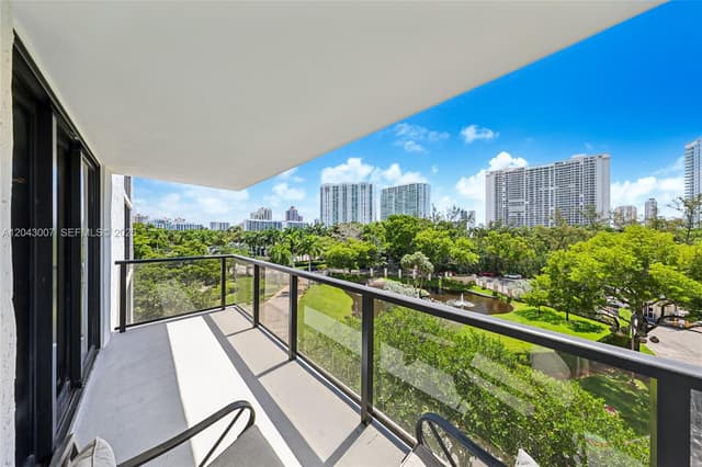 18181 NE 31st Ct # 506, Aventura FL 33160 - Aventura, FL - Photo 2