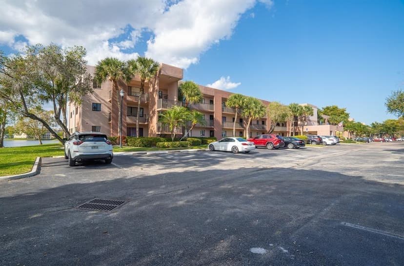 7442 Ashmont Circle # 203, Tamarac FL 33321