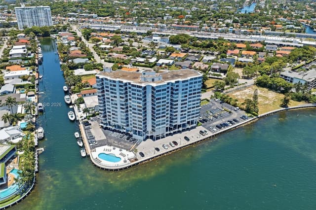 11930 N Bayshore Dr # 609, North Miami FL 33181 - North Miami, FL - Photo 3