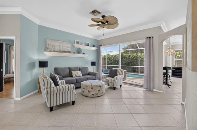 1365 E Barwick Ranch Circle, Delray Beach FL 33445 - Delray Beach, FL - Photo 6