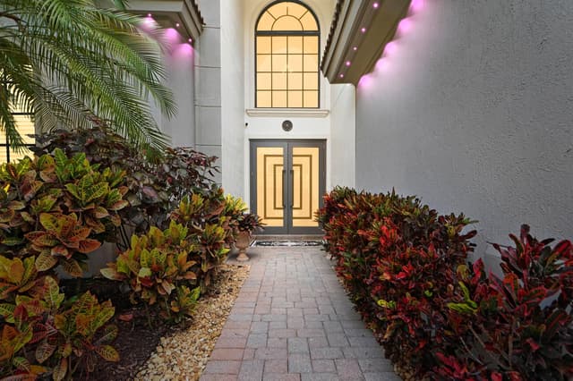 8729 Wellington View Drive, West Palm Beach FL 33411 - West Palm Beach, FL - Photo 7