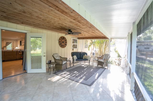 15160 Scotts Pl, Loxahatchee FL 33470 - Loxahatchee, FL - Photo 6