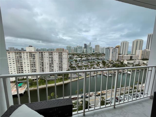 500 Bayview Dr # 1719, Sunny Isles Beach FL 33160 - Sunny Isles Beach, FL - Photo 7