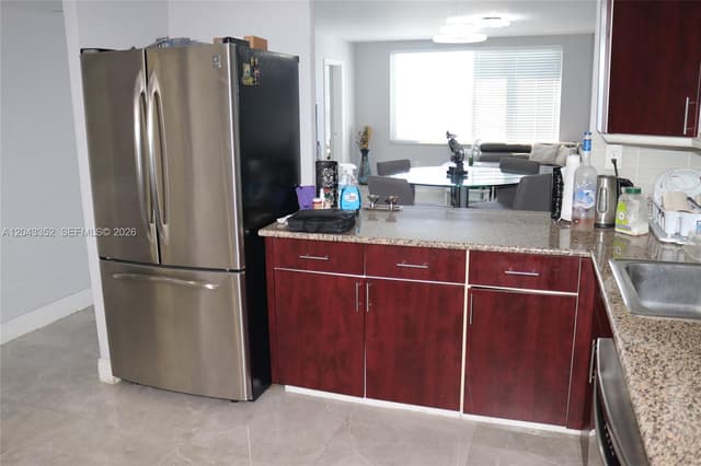 1150 NE 191st St # 37, Miami FL 33179 - Miami, FL - Photo 2
