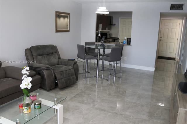 1150 NE 191st St # 37, Miami FL 33179 - Miami, FL - Photo 6