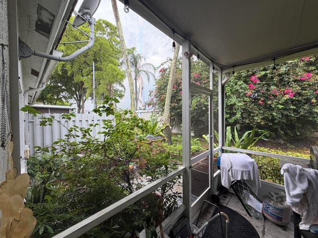 4271 SW 10th Court, Deerfield Beach FL 33442 - Deerfield Beach, FL - Photo 4