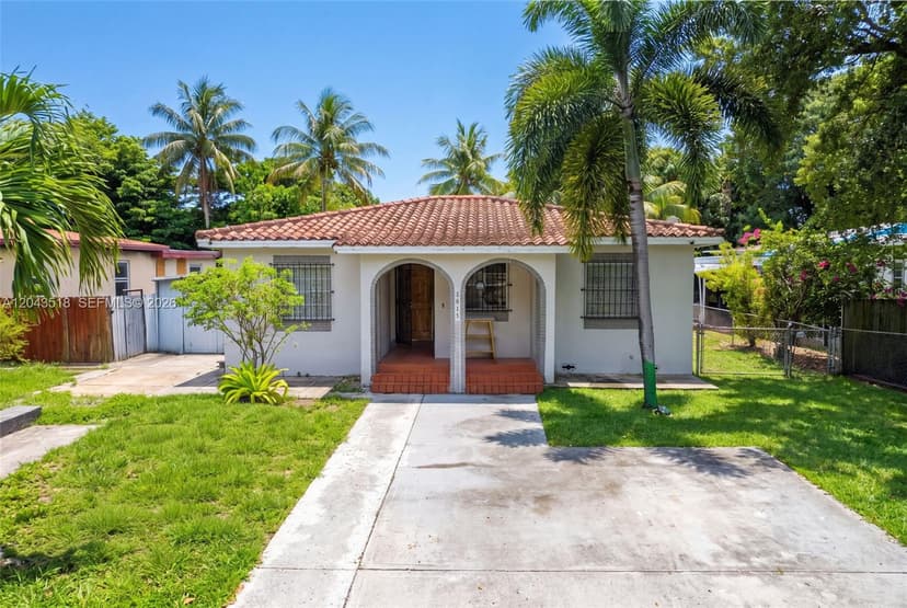 2815 NW 14th St, Miami FL 33125
