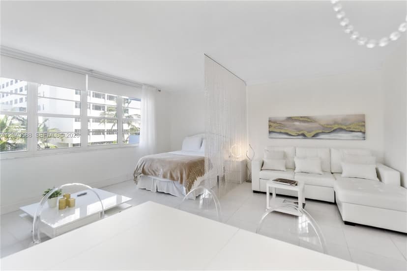 100 Lincoln Rd # 306, Miami Beach FL 33139