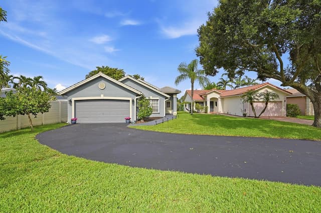 12445 SW 7th Place, Davie FL 33325 - Davie, FL - Photo 2