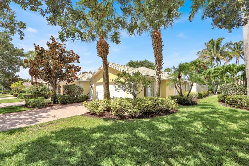 5181 Magnolia Bay Circle, Palm Beach Gardens FL 33418