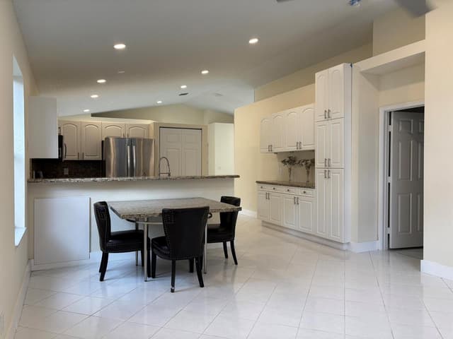 9676 Cherry Blossom Court, Boynton Beach FL 33437 - Boynton Beach, FL - Photo 3