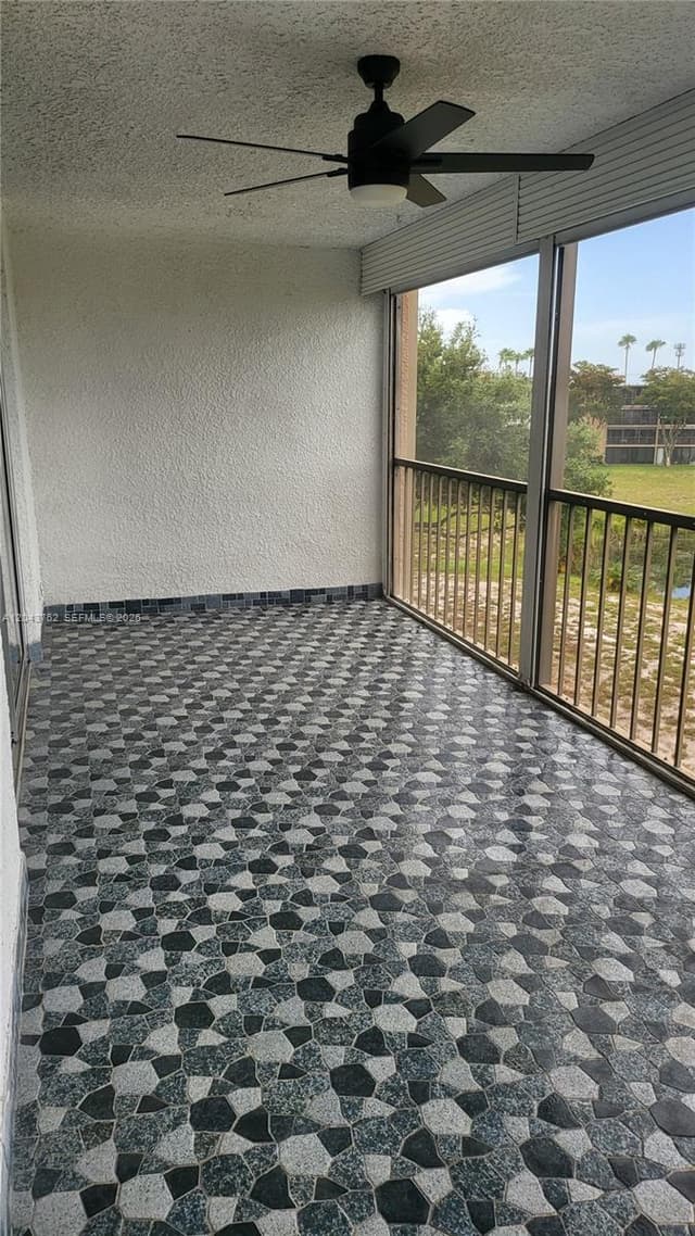 7220 Lake Cir Dr # 406, Margate FL 33063 - Margate, FL - Photo 3