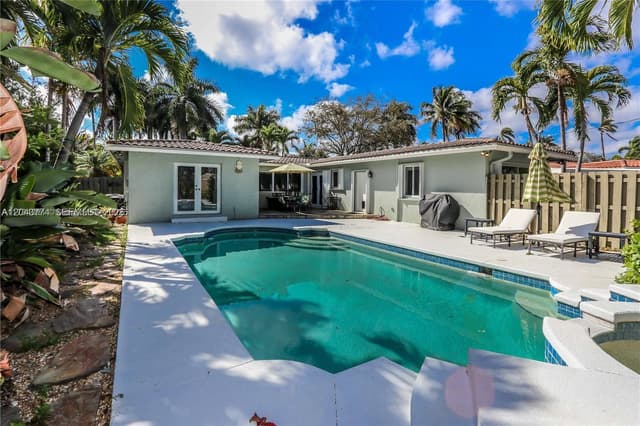 1147 Buchanan St, Hollywood FL 33019 - Hollywood, FL - Photo 4