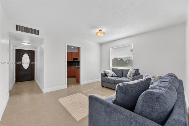 3301 Spanish Moss Ter # 405, Lauderhill FL 33319 - Lauderhill, FL - Photo 7