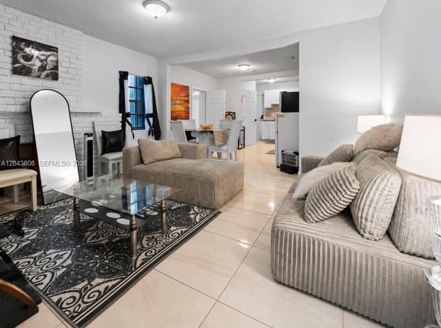 7573 NW 12th Ct, Miami FL 33147 - Miami, FL - Photo 4