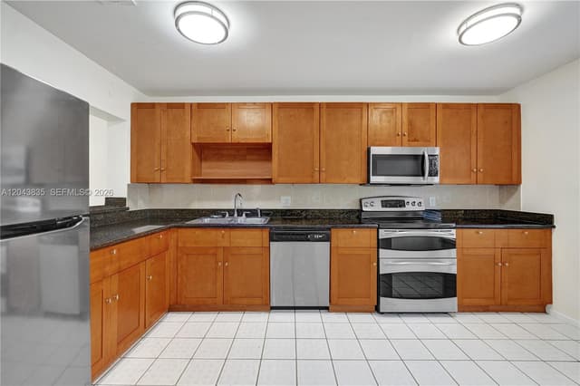 9220 NW 14th St # 272, Pembroke Pines FL 33024 - Pembroke Pines, FL - Photo 3