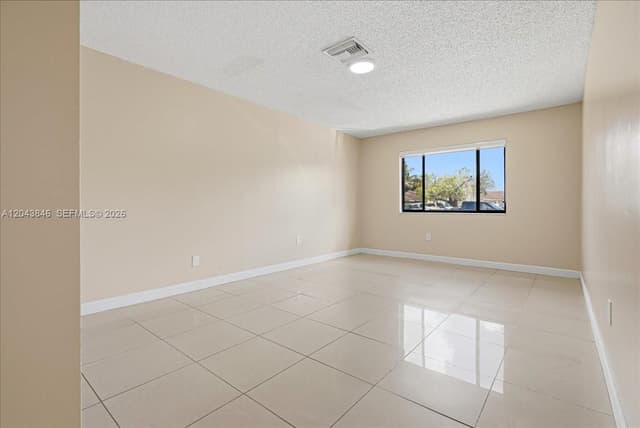 10528 SW 69th Ter, Miami FL 33173 - Miami, FL - Photo 7
