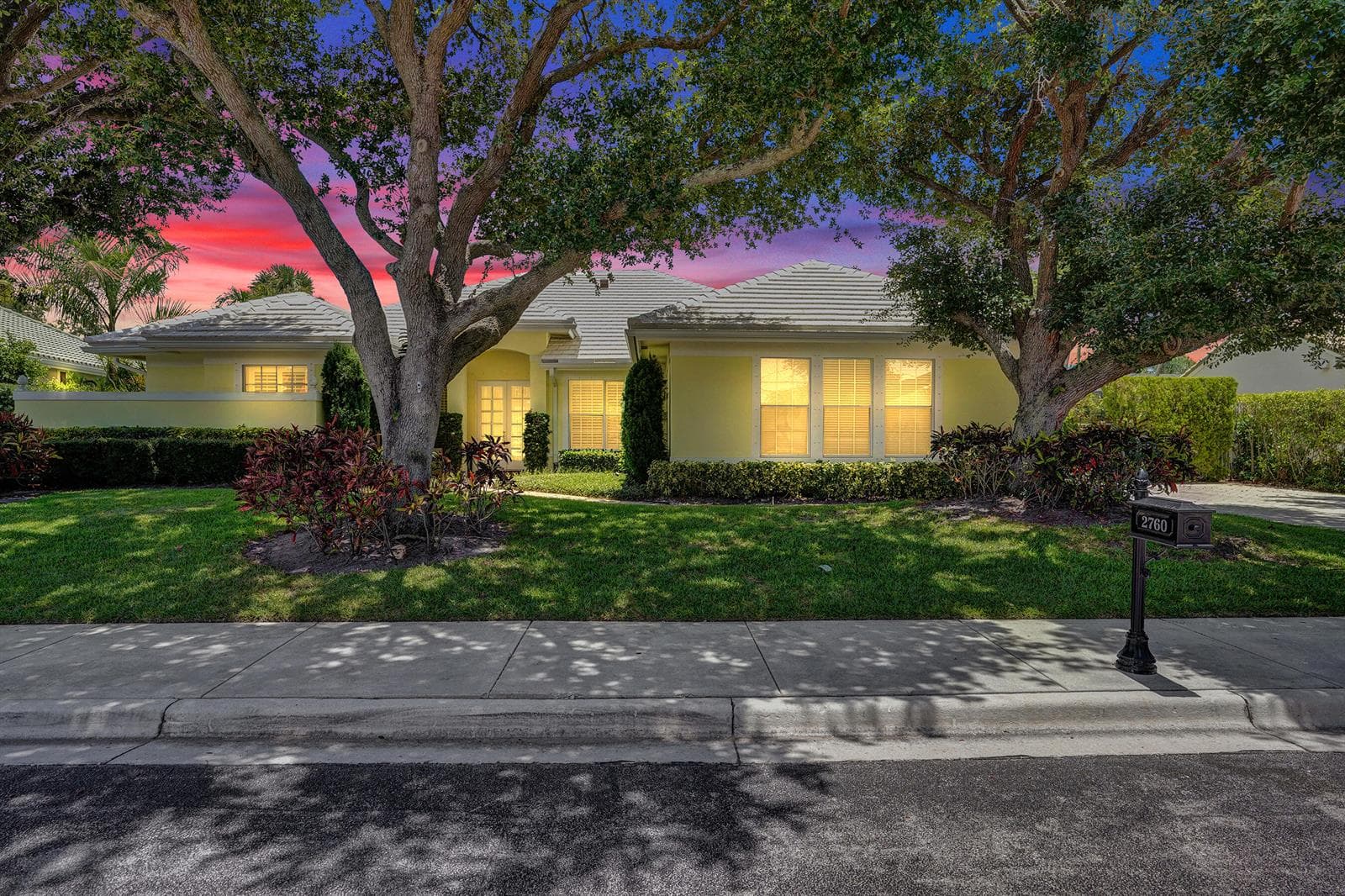 2760 Tecumseh Drive, West Palm Beach FL 33409