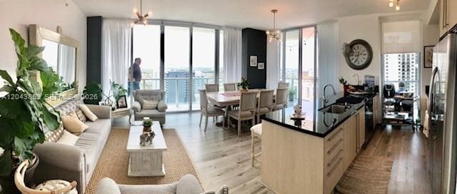 1111 SW 1st Ave # 3225, Miami FL 33130