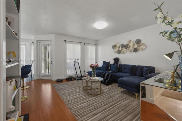 977 Riverside Dr # 220, Coral Springs FL 33071 - Coral Springs, FL - Photo 4