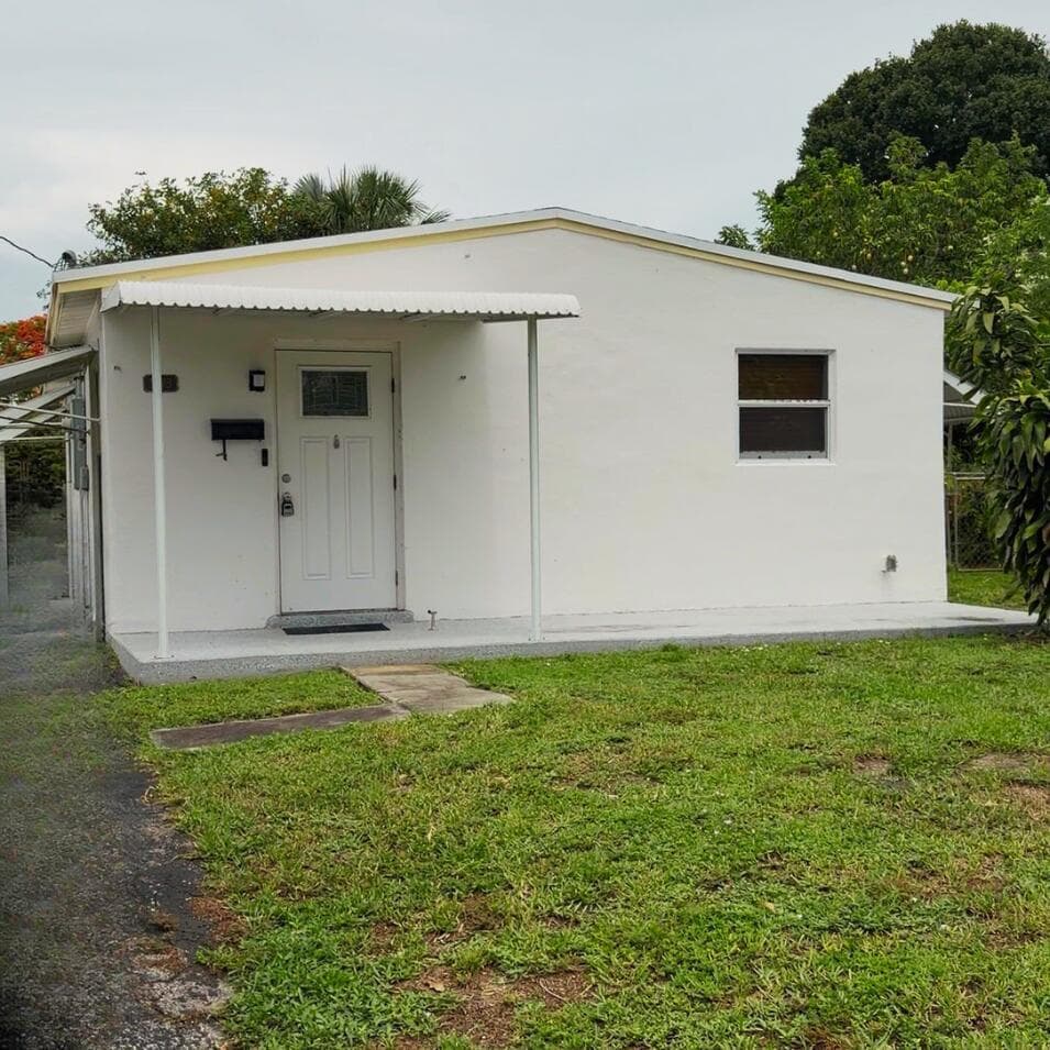 2573 NW 58th Avenue, Margate FL 33063 - Margate, FL - Photo 1