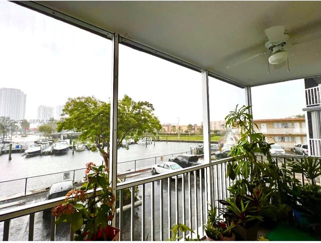 200 Diplomat Pkwy # 234, Hallandale Beach FL 33009 - Hallandale Beach, FL - Photo 5