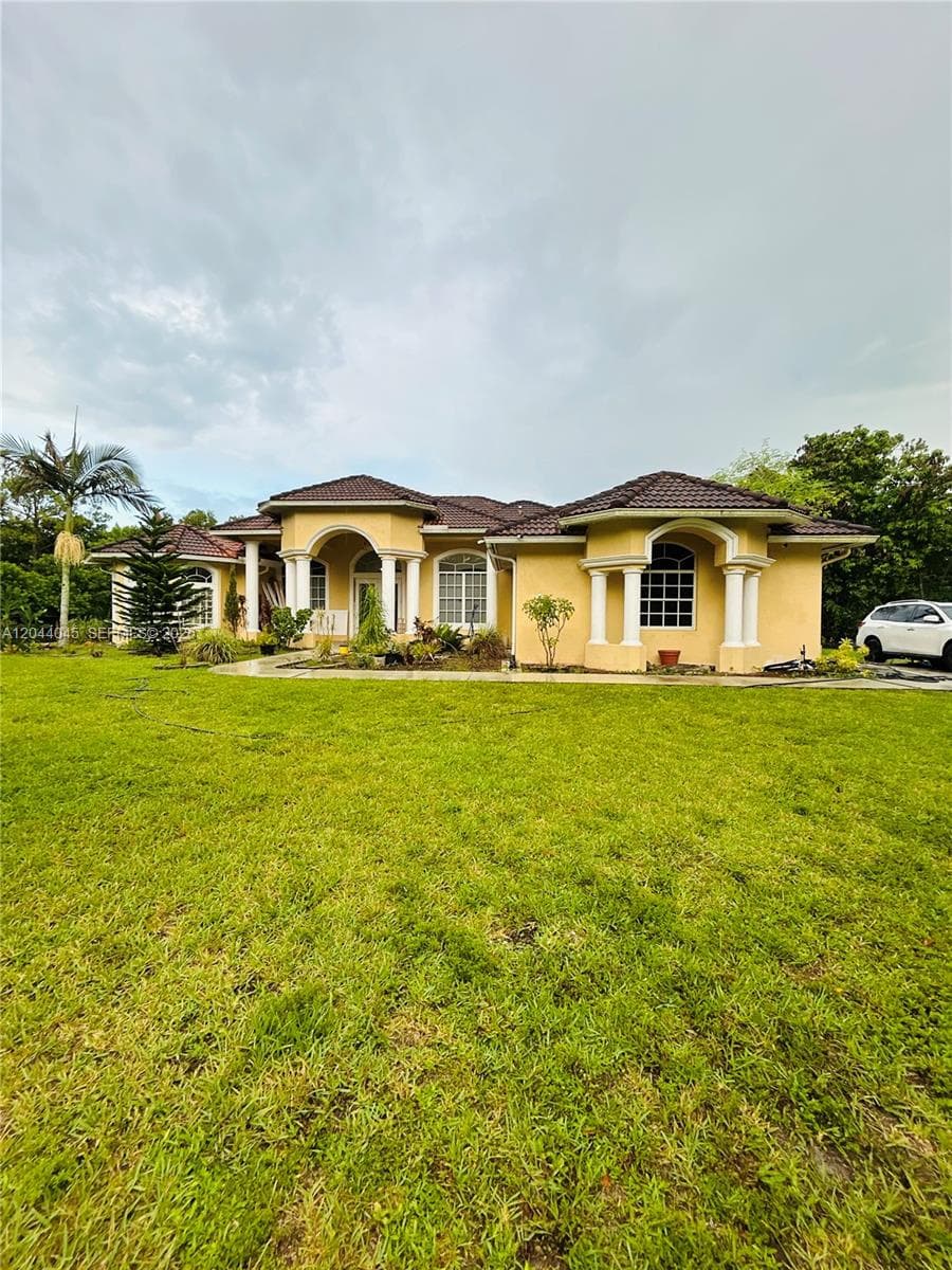 13754 N 48th Ct N, West Palm Beach FL 33411 - West Palm Beach, FL - Photo 1
