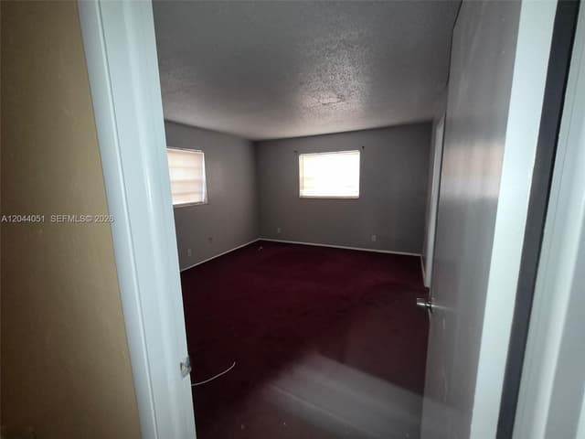 3940 NW 42nd Ave # 122, Lauderdale Lakes FL 33319 - Lauderdale Lakes, FL - Photo 5