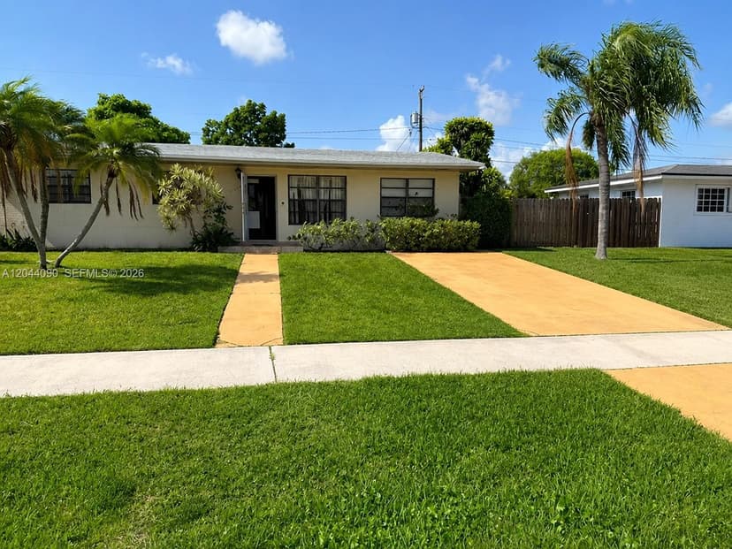 11832 SW 185th Ter, Miami FL 33177