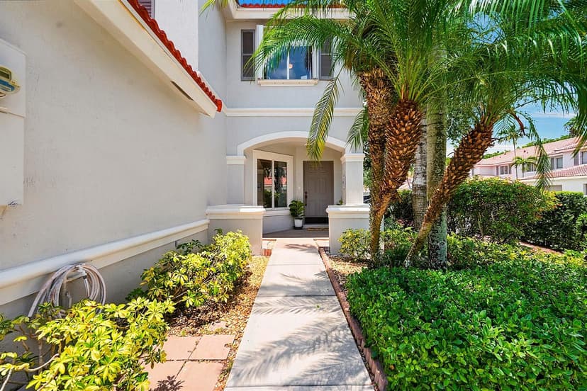 5511 Crossing Rocks Court, Riviera Beach FL 33407