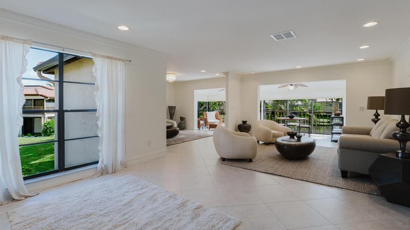 9277 Vista Del Lago # B, Boca Raton FL 33428