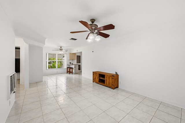 1716 N 25th Avenue, Hollywood FL 33020 - Hollywood, FL - Photo 5
