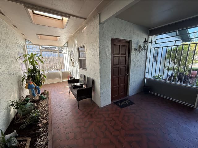 15622 SW 142nd Ct, Miami FL 33177 - Miami, FL - Photo 7